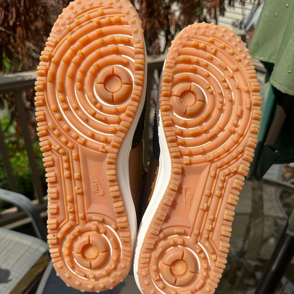 Nike Lunar Force 1
Men's Winterized Duckboot— men’s size 10 - Picture 4 of 7